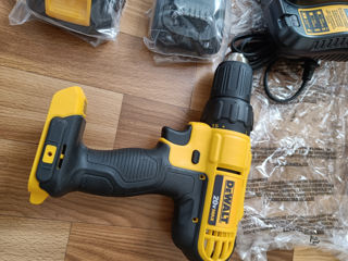 Dewalt DCD771 - 20V  аккумуляторная компактная дрель / шуруповерт   Абсолютно новый оригинальный  ин foto 8