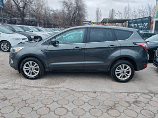 Ford Escape foto 5