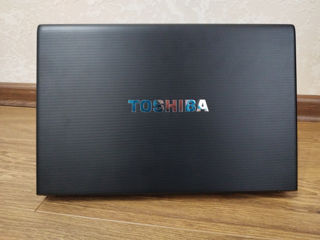 Vind laptop Toshiba Tecra R850 i5/8GB/256GB SSD foto 3
