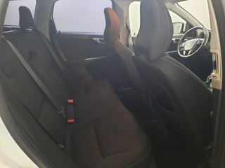 Volvo XC60 foto 12