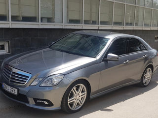 Mercedes E-Class foto 3