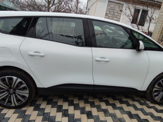 Renault Grand Scenic foto 5