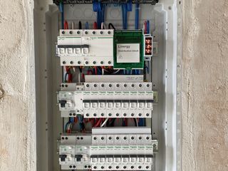 Electrician-organiza foto 5