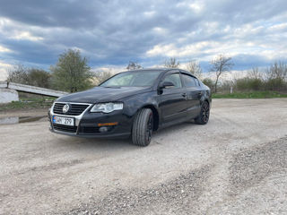 Volkswagen Passat foto 2