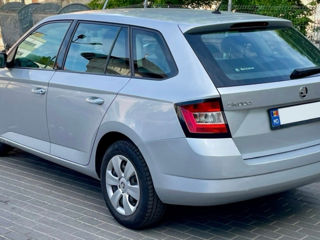 Skoda Fabia foto 3