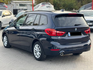 BMW 2 Series foto 3