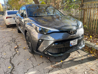 Toyota C-HR foto 1