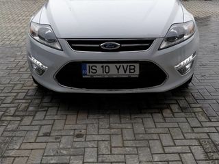 Ford Mondeo foto 1