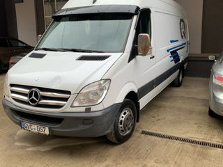 Mercedes Sprinter 519 foto 1