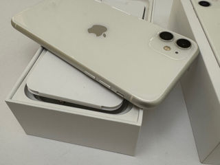 IPhone 11 128 white foto 2