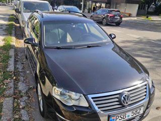 Volkswagen Passat foto 1