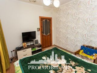 Grătieși! Casă cu 3 camere, stare locativă bună, 100 mp + 13 ari! foto 3