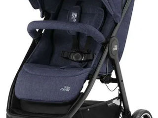 Отличная немецкая коляска Britax romer