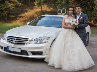 S Class W221 albe/negre (белые/черные) - 20 €/ora (час) & 110 €/zi (день) foto 6