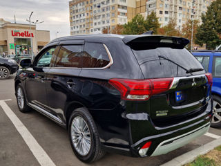 Mitsubishi Outlander foto 9