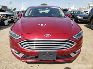 Ford Fusion Titanium plagin foto 4