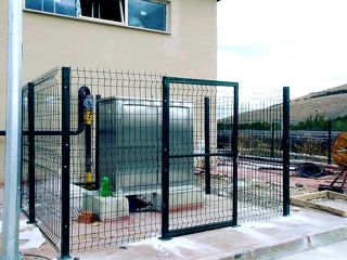 Bandă de plastic pentru gard. foto 14