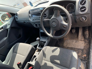 Dezmembrez VW Tiguan 1 2.0Tdi CFF foto 4