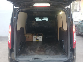 Ford Transit Connect foto 2