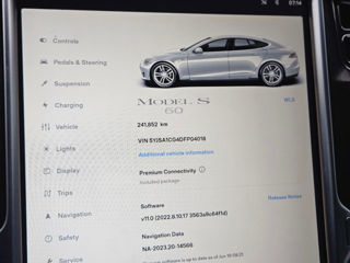 Tesla Model S foto 15