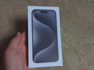 iPhone 15 pro de 128 Gb Black Titanium Sigilat foto 1