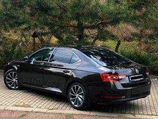 Skoda Superb foto 5