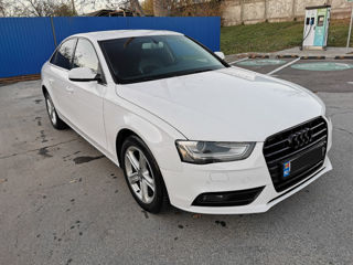 Audi A4 foto 2