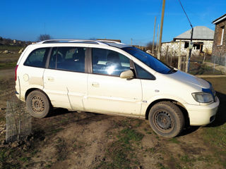 Opel Zafira foto 9