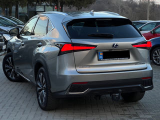 Lexus NX Series foto 3