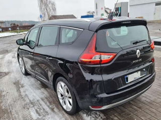 Renault Grand Scenic foto 3