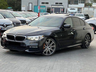 BMW 5 Series foto 1