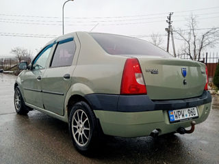 Dacia Logan foto 3