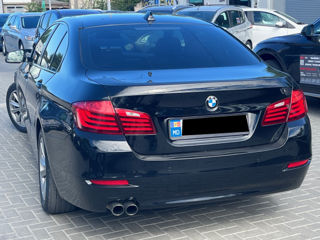 BMW 5 Series foto 5