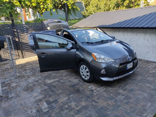 Toyota Prius c foto 6