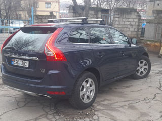 Volvo XC60 foto 5