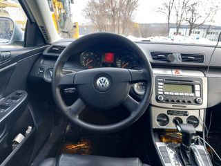 Volkswagen Passat foto 3