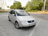 Volkswagen Touran foto 1