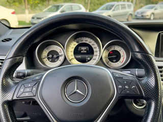 Mercedes E-Class foto 7