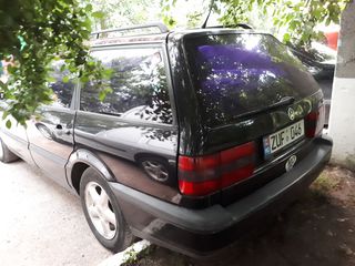 Volkswagen Passat foto 2