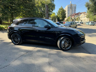 Porsche Cayenne foto 9