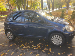 Toyota Yaris foto 5