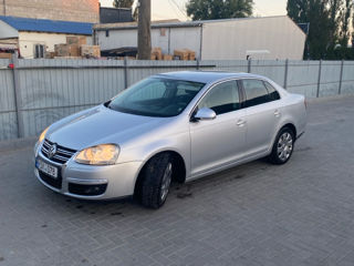 Volkswagen Jetta foto 4