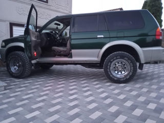 Mitsubishi Pajero Sport