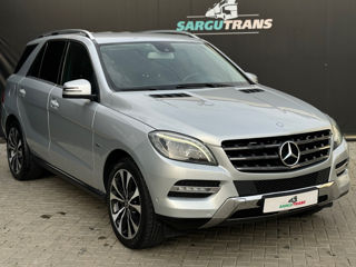 Mercedes M-Class foto 3