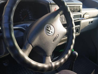 Volkswagen Transporter T4 фото 3