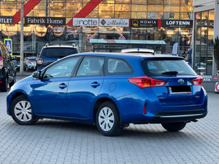 Toyota Auris foto 5