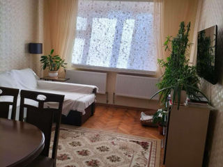 Apartament cu 3 camere, 64 m², Periferie, Ialoveni foto 2