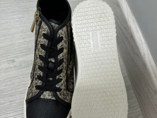 Michael kors girls sneakers black/gold foto 2