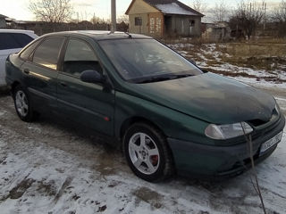 Renault Laguna foto 7