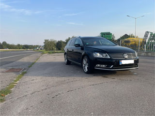 Volkswagen Passat foto 2